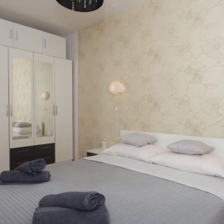 Appartement Michael à Omiš Extérieur photo
