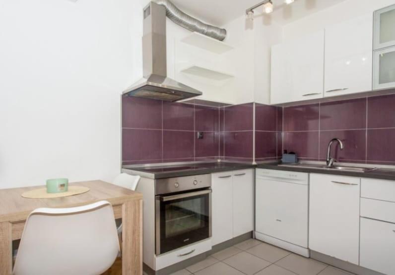Appartement Michael à Omiš Extérieur photo